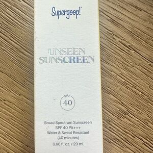Supergoop! Unseen Sunscreen SPF 40 - White and Blue Packaging